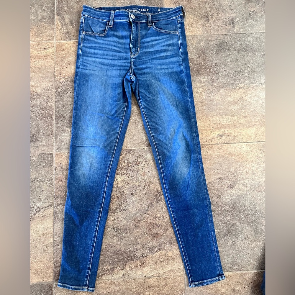 American Eagle Outfitters High-Rise Jegging